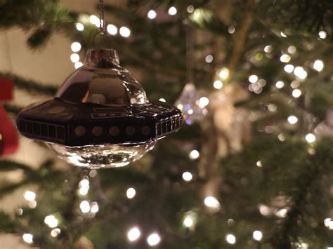Ufo Christmas Rreptiloidsleague