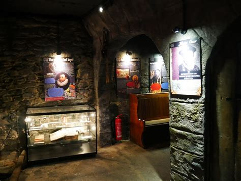 The Complete Clink Prison Museum In London Review Photos Girl