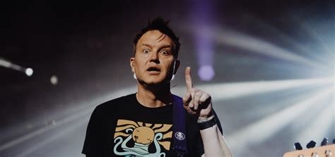 Mark hoppus was born on march 15, 1972 in ridgecrest, california, usa as mark allan hoppus. Mark Hoppus prévoit-il un live pour une œuvre caritative ...