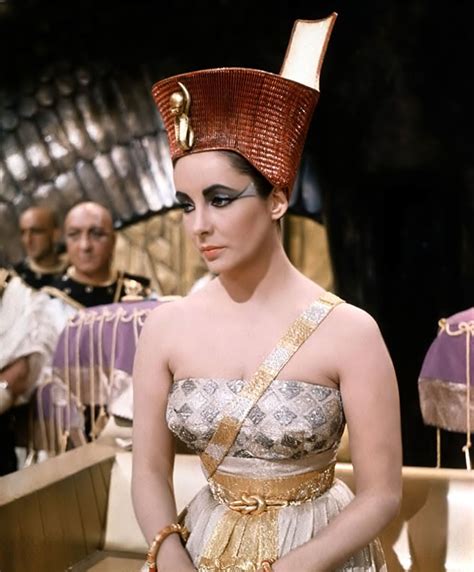 Rare And Beautiful Color Photos Of Elizabeth Taylor Portrayed The Egyptian Queen Cleopatra