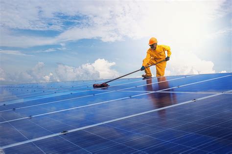 Quick Tips On How To Keep Your Solar Panels Clean