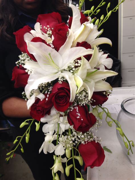 Rose And Lily Bouquet Red Lily Flower Red Rose Bouquet Rose Lily