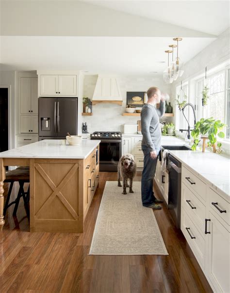 Learn How To Create A Beautiful And Functional Kitchen Design With This