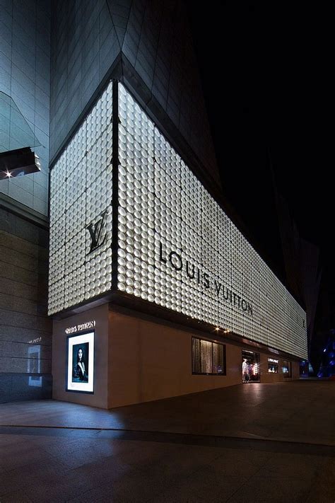 Louis Vuitton Flagship Store At Starhill Gallery Jdamato Storefront