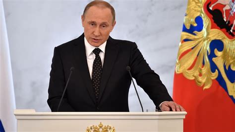 Poutine menace d'attaquer l'Ukraine en justice si elle ne rembourse pas