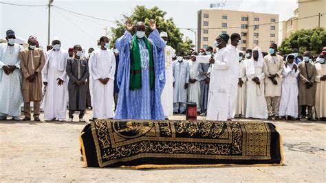 The remains of former Chadian President Hissène Habré buried in Dakar