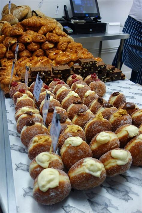 Londons Best Bakeries Central London In 2020 London Dessert London