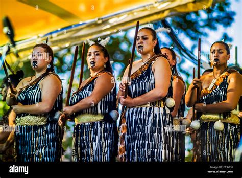 Maori Women Performing The Haka War Dance At Melbourne Festival