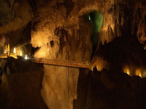 10 Famous Underground Caves In The World Photos Touropia