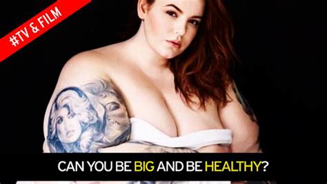 Plus Sized Model Tess Holliday Shows Off Her Size 26 Figure At Curve