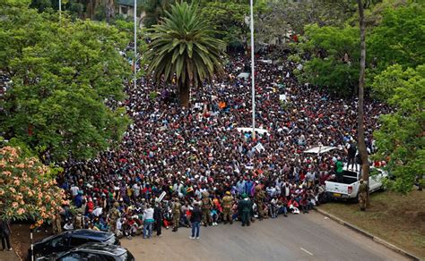 Thousands Of Zimbabweans Flood Harares Streets To Celebrate Imminent Fall Of Robert Mugabe
