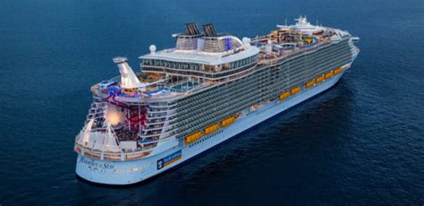 Top 10 Biggest Cruise Ships In The World 2024