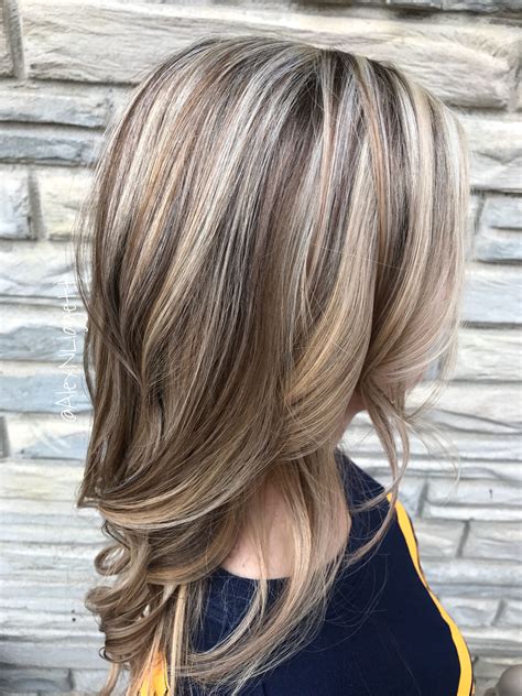 Blonde Hair With Light Brown Lowlights