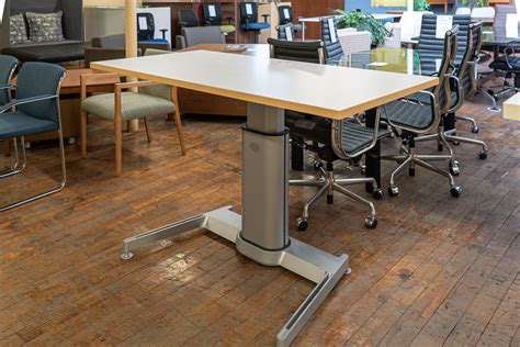 Steelcase Airtouch Pneumatic Sit Stand Desks • Peartree Office Furniture