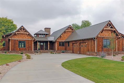 Rustic Mountain Ranch House Plan 18846ck Architectural Designs