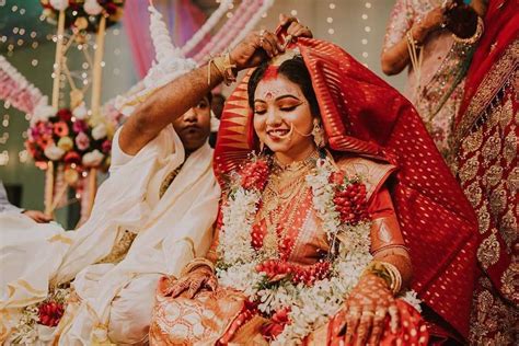 Decoding A Bengali Wedding The Beautiful Traditions Of A Biye 2023