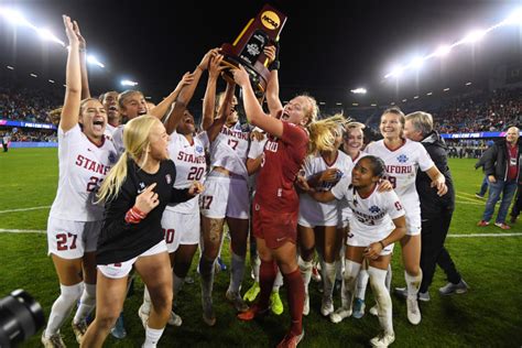 Stanford Womens Soccer Team Captain Katie Meyer Dies At Age 22
