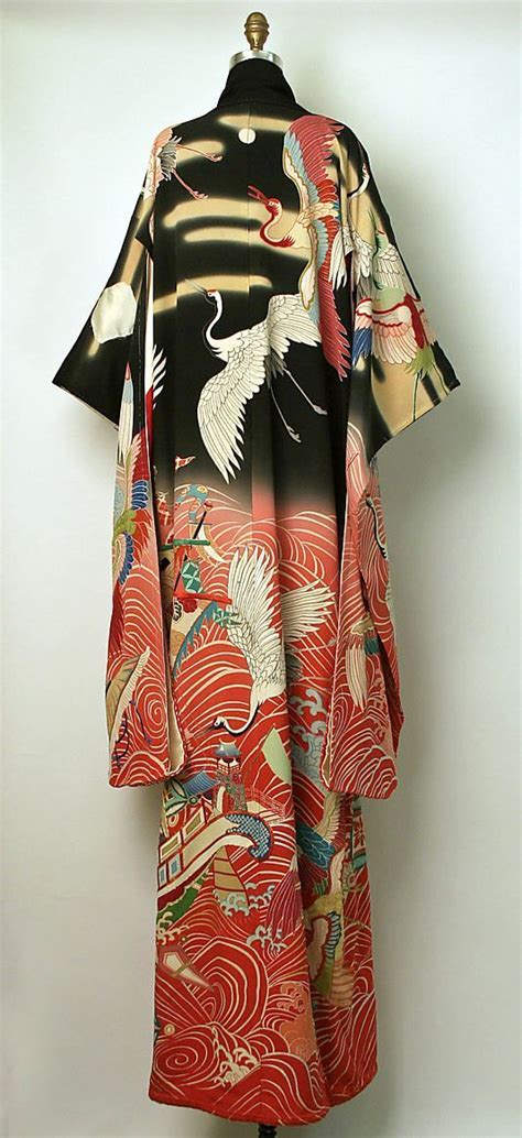 204 Best Images About The Art Of Geisha 12 Layer Kimono Kimonos