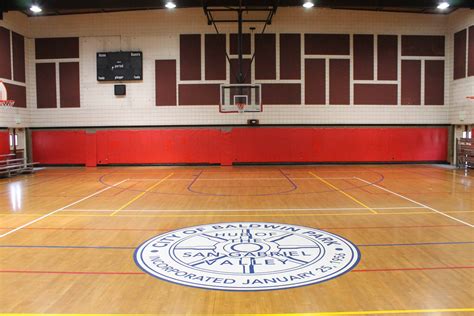 The cost is likely going to be one of the most important factors that you consider when you are attempting to find a gym membership near me. Basketball Gyms Near Me Open Today - Blog Eryna