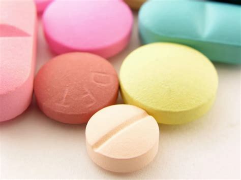 Estrogen Pills Are Health Risks Overblown Cbs News