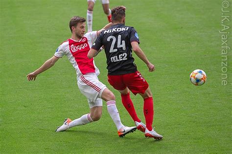 Join the discussion or compare with others! 'Olympique Marseille wil werk maken van Veltman ...
