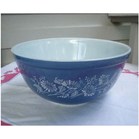 Pyrex Colonial Mist Mixing Bowl French Daisy Blue Bowl 403 Blue Bowl Vintage Dishware Bowl
