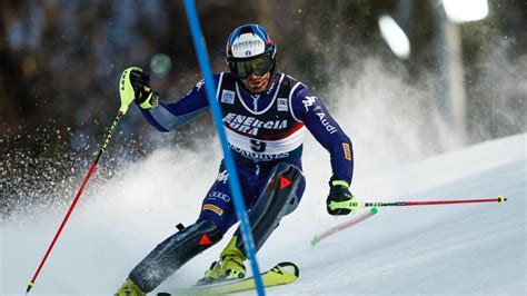 Eine medaille liegt also allemal drin, auf silber fehlt holdener aber beinahe eine sekunde. LIVE | Slalom der Herren in Madonna - Ski Alpin | SportNews.bz