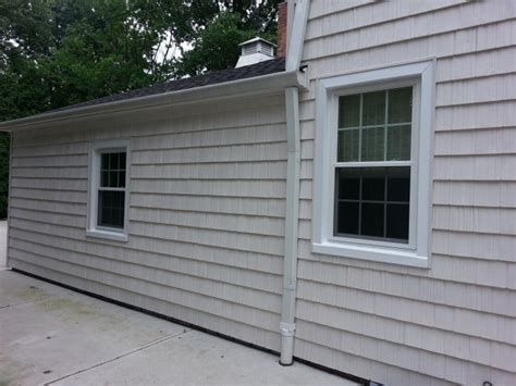 Double Hung Windows And New Shake Siding In Rocky River Oh ⋆ Integrity