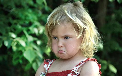 Little Grumpy Girl Grumpy Little Girl Attitude Hd Wallpaper Peakpx