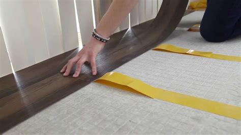 Laying Vinyl Tile Vinyl Plank Flooring How To Lay Self Adhesive