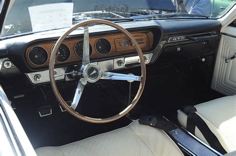 Pontiac 1965 Gto Dash B