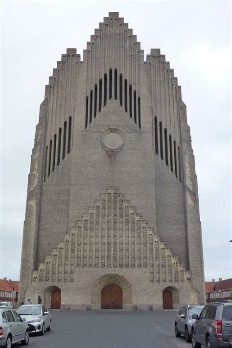 Exterior Of Grundtvigs Kirke Amazing Architecture Iglesia