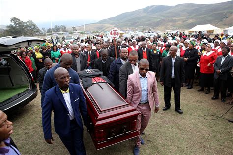 President Ramaphosa Cars : President Jacob Zuma In Garden ...