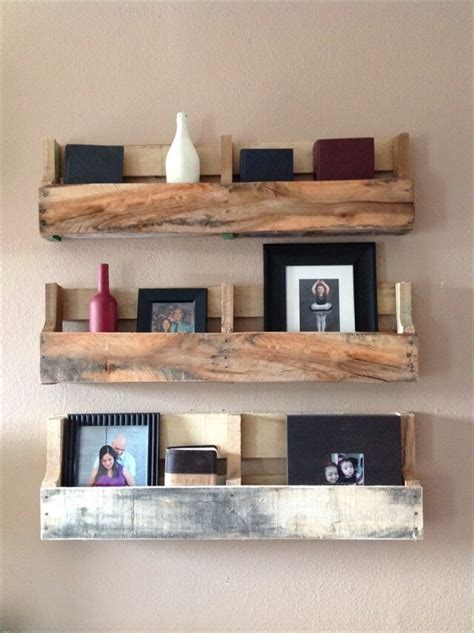 32 Diy Rustic Pallet Shelf Ideas Diy To Make