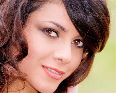 Top 10 Hottest Afghan Beauties Sexiest Female Celebrities Of