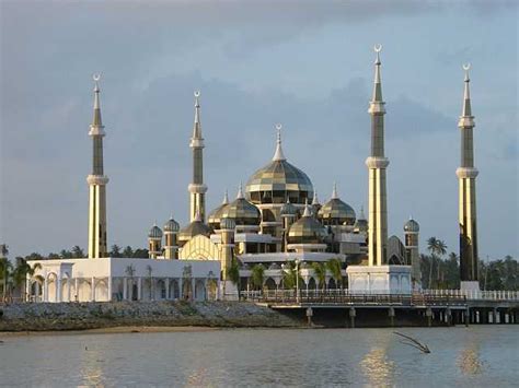 Senarai Tempat Menarik Di Terengganu Dan Lokasi Percutian Percutian Bajet