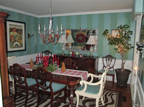 Dining room design farmhouse dining funky dining room transitional dining room casual dining rooms saarinen oval dining table cottage dining rooms wooden dining tables dining. Funky dining room in the spirit of Christmas | Funky ...