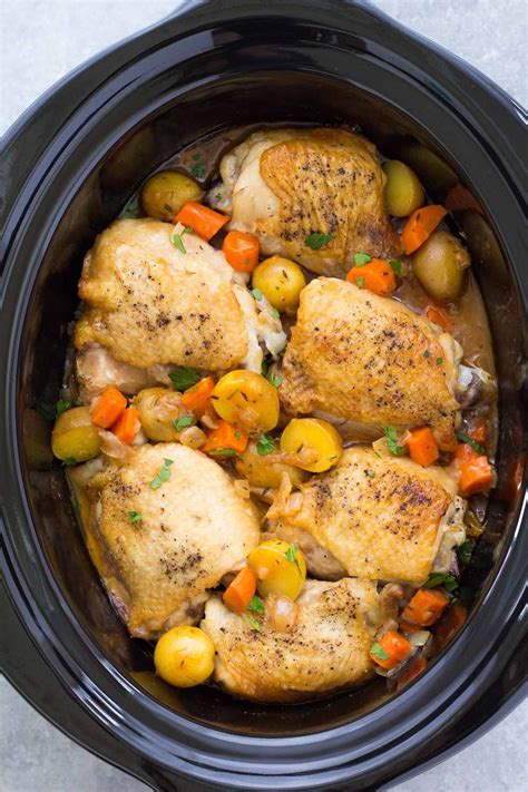 Garlic cloves, olive oil, onion, boneless chicken thighs, red potatoes and 3 more. Easy and so delicious Crockpot Chicken and Potatoes with ...