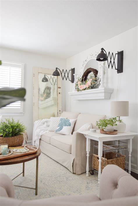 20 Light Airy Decorating Style