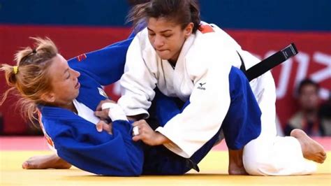 Sarah Menezes Wins Olympic Womens Judo Gold Medal In 48 Kilogram Youtube