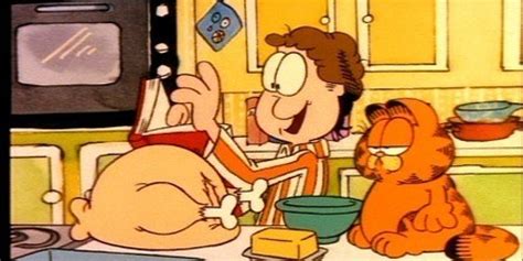 I love feet garfield shirt. Jim Davis Explains Why Garfield Loves Lasagna and Hates ...