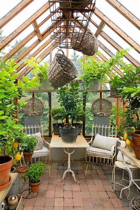 30 Stunning Greenhouse Indoor Design Ideas For The Trendiest Look
