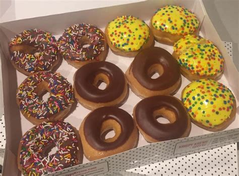Glazed And Confused Dunkin Donuts Vs Krispy Kreme Cavsconnect