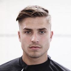 N'hésitez pas à partager l'article coiffure homme cheveux court cotéssi vous l'avez aimé ! Coiffure dégradé court homme