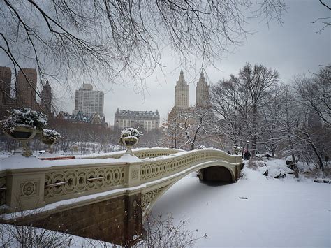Bow Bridge In The Snow Central Park Winter New York Flickr