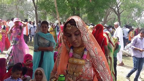 Image captionboth bishnoi men and women can be see working in their farms and fields. JODHPUR: Khejarli, rajasthani beauties, rajasthani women ...