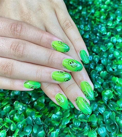 Lucky Allure Explore A Captivating Collection Of 34 Green Ombre Nail