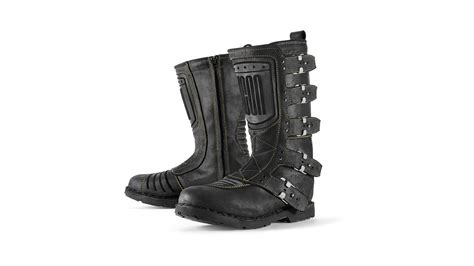 ICON 1000 SERIES ELSINORE BOOT REVIEW - YouTube