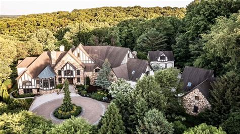 Luxury Mega Mansion In Pennsylvania For 4995000 House Tour Youtube