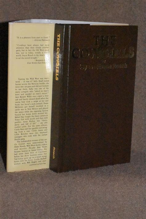 The Cowgirls By Joyce Gibson Roach Fine Hardcover 1978 1st Edition